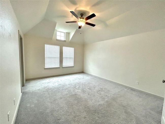 2777 Majesty Dr, Townhouse with 3 bedrooms, 3 bathrooms and null parking in Little Elm TX | Image 8