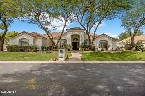 9646 E Laurel Ln, Scottsdale, AZ, 85260-5956 | Card Image
