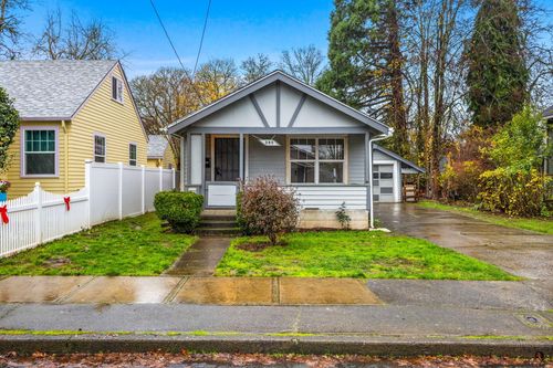 385 24th St Se, Salem, OR, 97301-1685 | Card Image