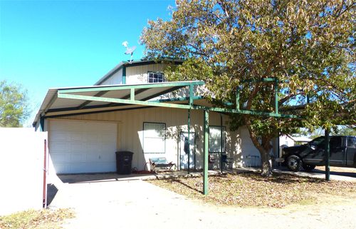 101 S Loop Dr, Brady, TX, 76825-7718 | Card Image