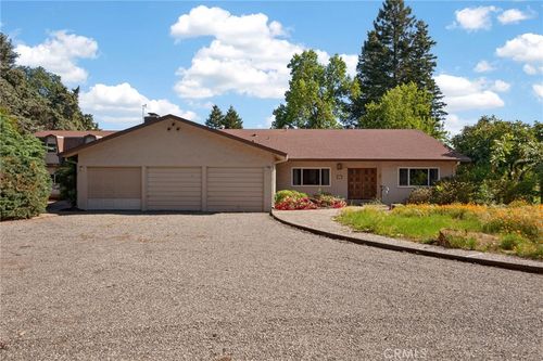 5887 Bennett Rd, Chico, CA, 95973-9427 | Card Image