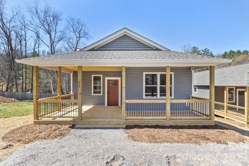 4-235 Edgewood Rd S, Asheville, NC, 28803-1862 | Card Image