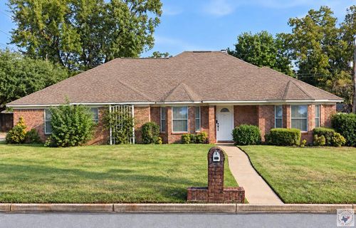 1301 E 29th St, Texarkana, AR, 71854-2941 | Card Image
