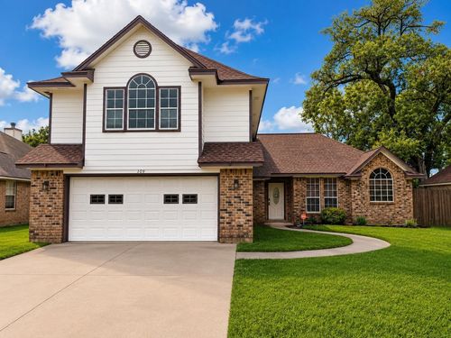 109 Concord Ave, Clute, TX, 77531-4755 | Card Image
