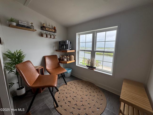 121 Cedar Point Blvd, House other with 2 bedrooms, 1 bathrooms and null parking in Cedar Point NC | Image 9