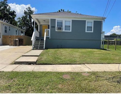 a-5330 Warrington Dr, New Orleans, LA, 70122-3402 | Card Image