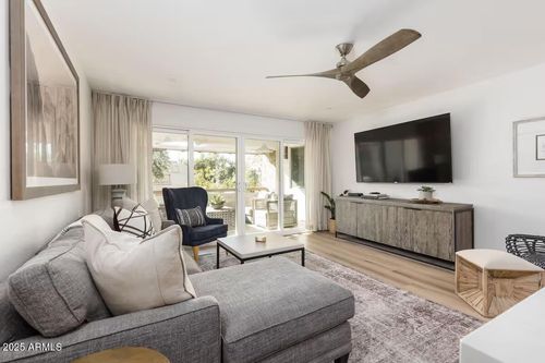 a252-7625 E Camelback Rd, Scottsdale, AZ, 85251-2105 | Card Image