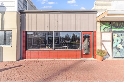 118 W State St, Montrose, MI, 48457-7716 | Card Image