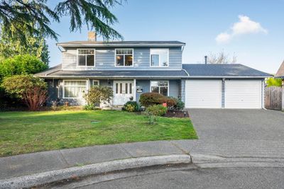 10411 Hogarth Dr, House other with 3 bedrooms, 2 bathrooms and 2 parking in Richmond BC | Image 1