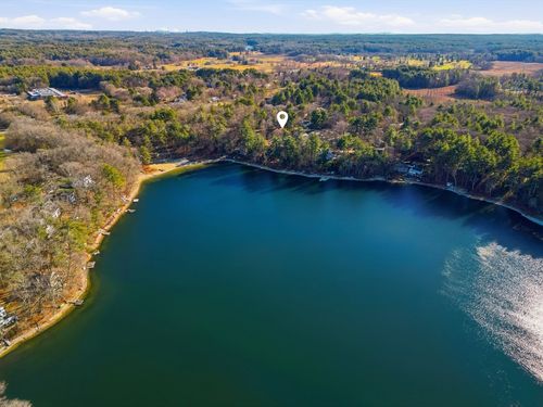 32 Bolton St, Concord, MA, 01742-5707 | Card Image