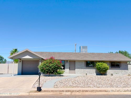 6109 E 33rd St, Tucson, AZ, 85711-6838 | Card Image