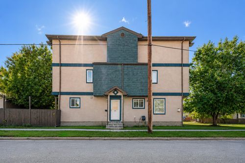 2-821 Mcdougall Rd Ne, Calgary, AB, T2E5A2 | Card Image