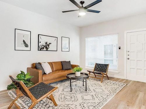 apt-108b-4203 Gilbert Ave, Dallas, TX, 75219-2940 | Card Image