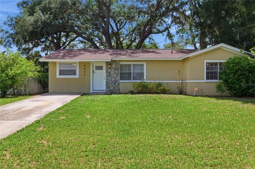 9804 N Elmer St, TAMPA, FL, 33612-8225 | Card Image