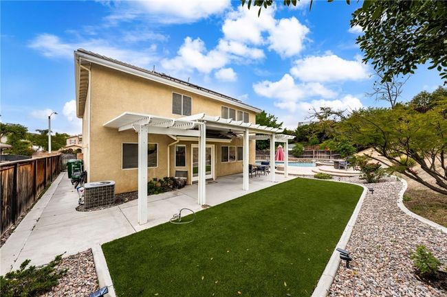 Alumawood Patios Covering Back of Home | Image 28