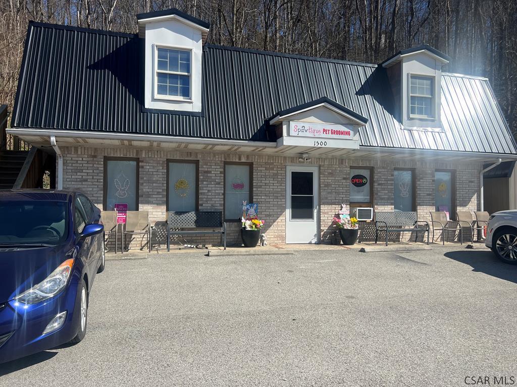 1500 Ferndale Ave, Johnstown, PA 15905