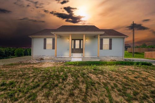 759 Stoney Fork Rd, Corbin, KY, 40701-8128 | Card Image