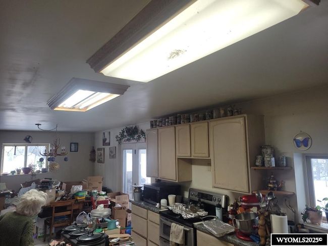 9706 9902 County Road 271, Home with 5 bedrooms, 3 bathrooms and null parking in Robertson WY | Image 38