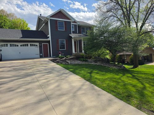 210 10th St Se, New Prague, MN, 56071-1948 | Card Image