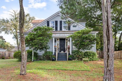725 King St, Mount Pleasant, SC, 29464-4480 | Card Image
