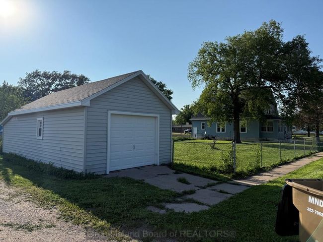 911 Platte St, House other with 3 bedrooms, 2 bathrooms and null parking in Chapman NE | Image 17