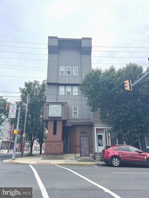 383 Schuylkill Ave, Reading, PA, 19601-2932 | Card Image