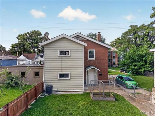 4157 Connecticut St, Saint Louis, MO, 63116-3926 | Card Image