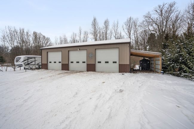 Barn with Wood Stove to save on heat | Image 38