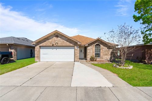 6718 Riding Wind Dr, Corpus Christi, TX, 78414-3999 | Card Image