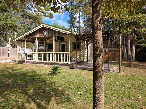 309 Medina Dr, Trinity, TX, 75862-6576 | Card Image