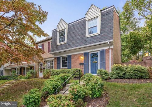 16-812-812 Azalea Dr, ROCKVILLE, MD, 20850-2017 | Card Image
