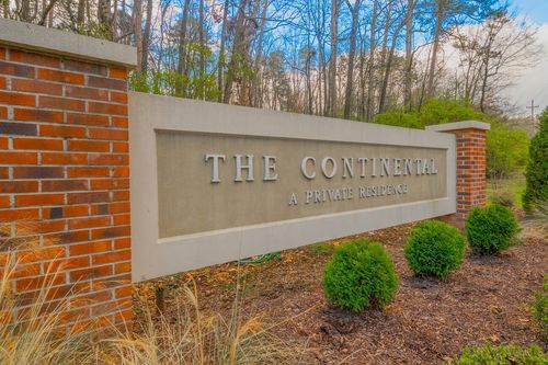 1414 Continental Dr, Chattanooga, TN, 37405-1526 | Card Image
