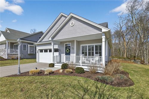 265 Wickford Ct, North Kingstown, RI, 02852-5537 | Card Image