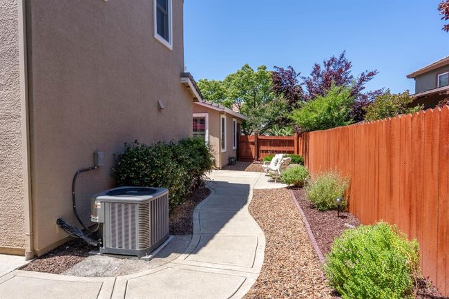 5950 Tanus Cir, House other with 5 bedrooms, 4 bathrooms and null parking in Rocklin CA | Image 44