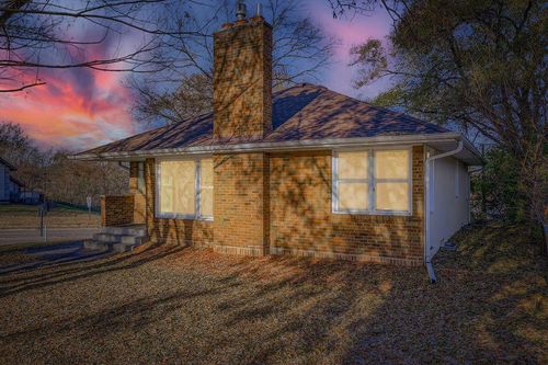 2293 7th Ave E, North Saint Paul, MN, 55109-4076 | Card Image