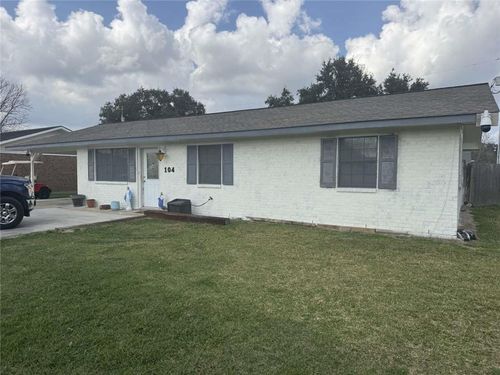 104 Hunter St, Eunice, LA, 70535-4200 | Card Image