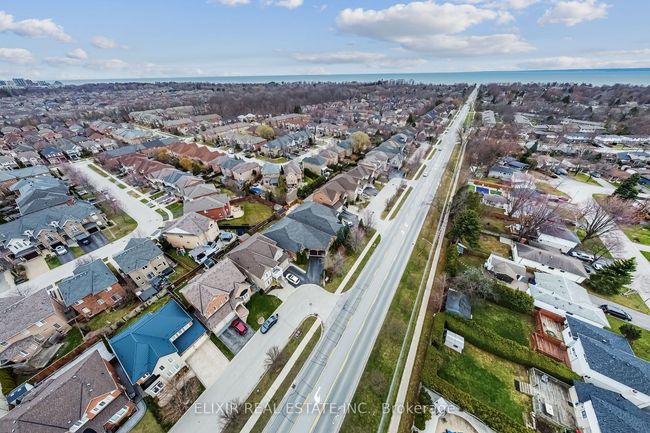 397 Burloak Dr, House other with 3 bedrooms, 3 bathrooms and 2 parking in Oakville ON | Image 38