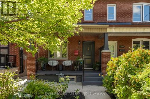 45 Auburn Ave, Toronto, ON, M6H2L6 | Card Image