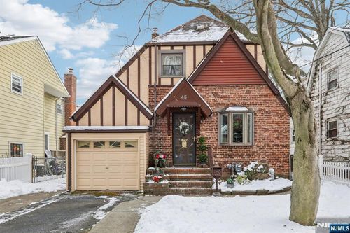 45 Marlboro Rd, Clifton, NJ, 07012-2006 | Card Image