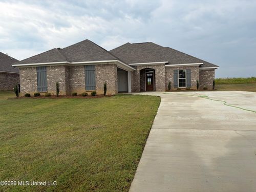 145 Madisonville Dr, Canton, MS, 39046-1108 | Card Image
