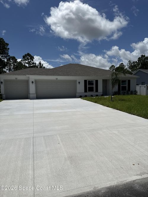 1050 San Matio St Se, Palm Bay, FL, 32909-5857 | Card Image