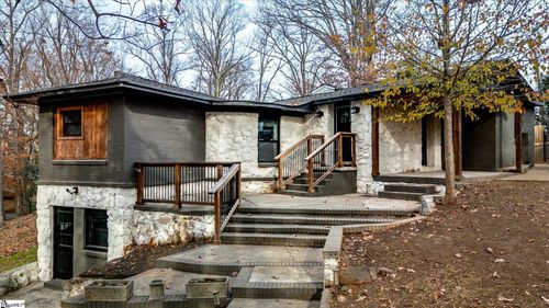 19 Granada Dr, Greenville, SC, 29605-1237 | Card Image