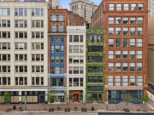 apt-2-806 Penn Ave, Pittsburgh, PA, 15222-3626 | Card Image