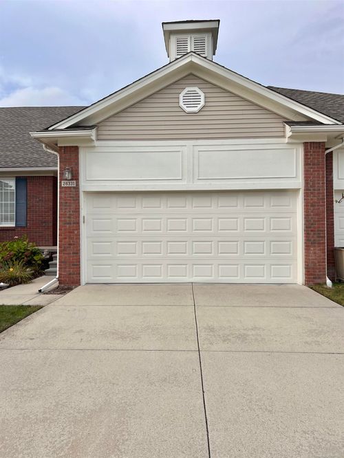 26331 Wacker Dr, Chesterfield, MI, 48051-3306 | Card Image