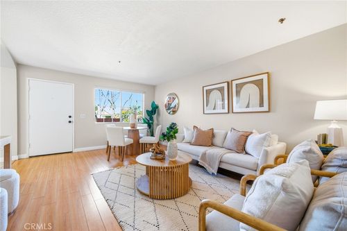 d34-409 Utica D34, Huntington Beach, CA, 92648 | Card Image