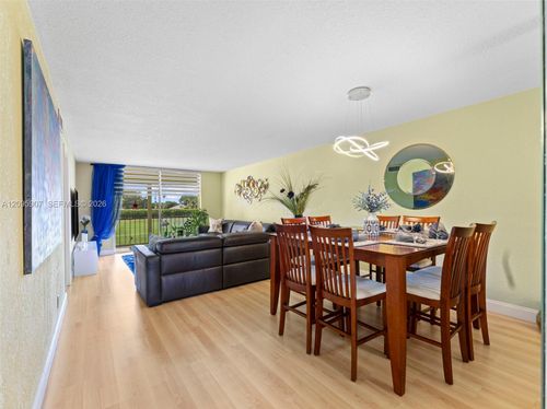 208-9820 S Hollybrook Lake Dr, Pembroke Pines, FL, 33025-1669 | Card Image