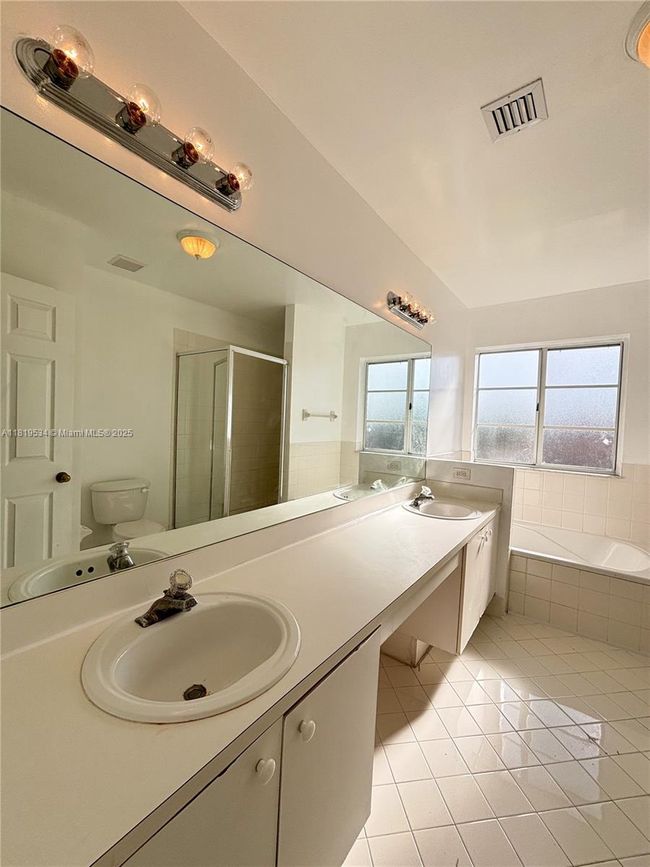 21339 Sw 87 Th Ct, House other with 4 bedrooms, 3 bathrooms and null parking in Cutler Bay FL | Image 15