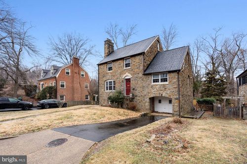 3209 19th Rd N, Arlington, VA, 22201-5217 | Card Image