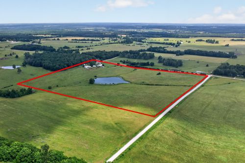820 S Dallas County Line Rd, Conway, MO, 65632-8679 | Card Image
