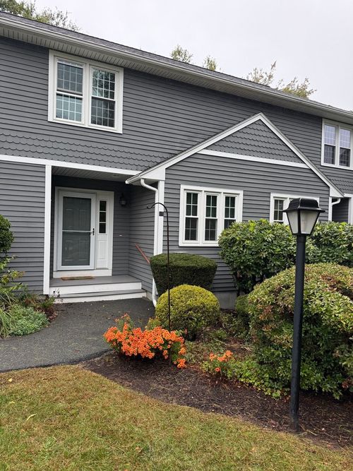 15-15 Stallbrook Rd, Milford, MA, 01757-3581 | Card Image